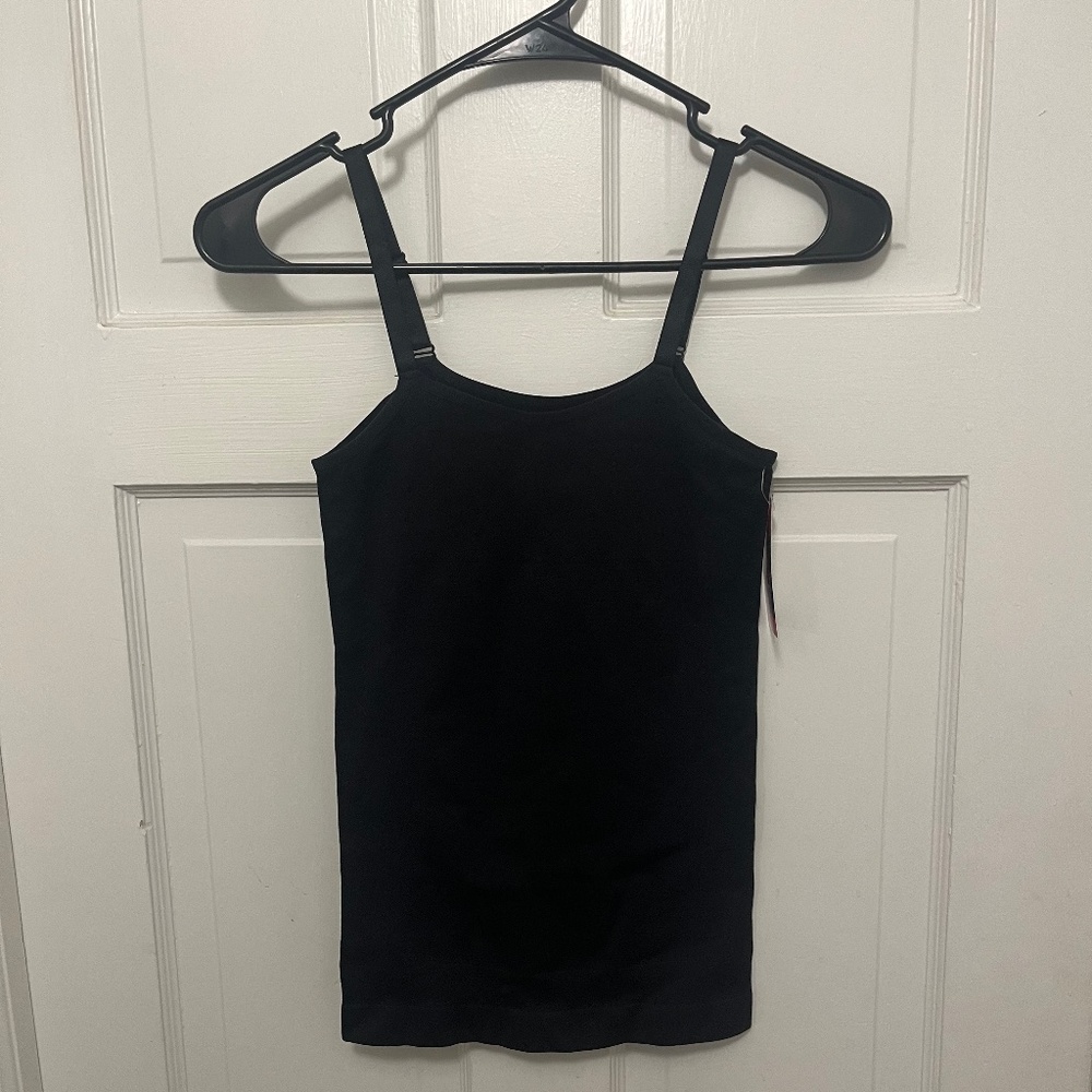 NWT Empetua Black Scoop Neck Cami Size Medium